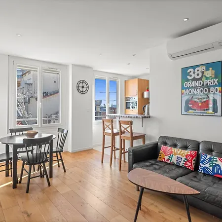 Ref 2049 - 3 Floor Sea View For Rent Cannes