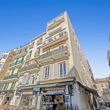 Ref 2049 - 3 Floor Sea View For Rent